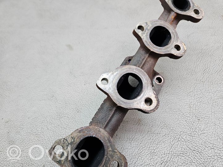 Ford Kuga II Exhaust manifold 