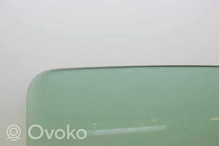 Opel Mokka X Vitre de fenêtre porte arrière 95276489