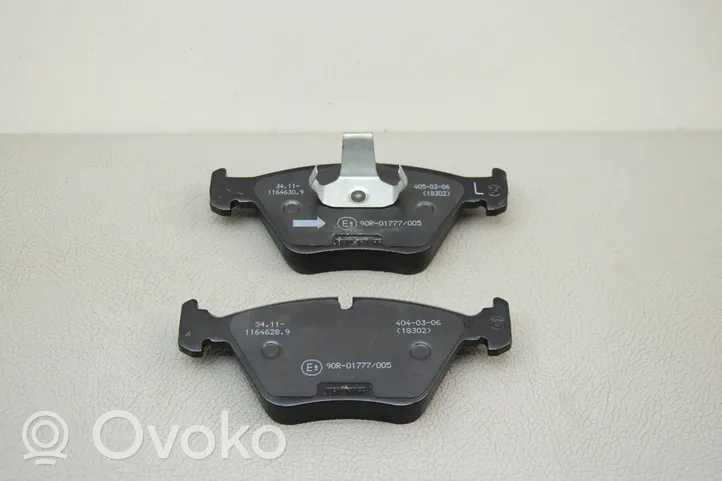 BMW 5 E39 Brake pads (front) 34116761280