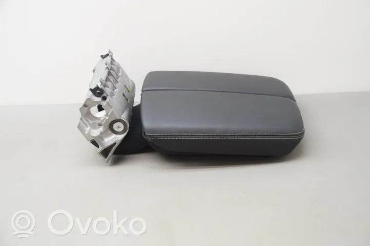 Audi Q7 4M Armrest 4M0864207AE