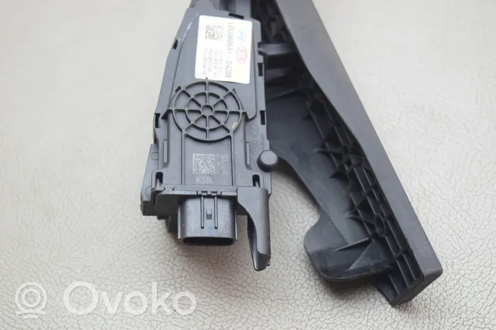 KIA Optima Gaspedal LDU0606A1D4200