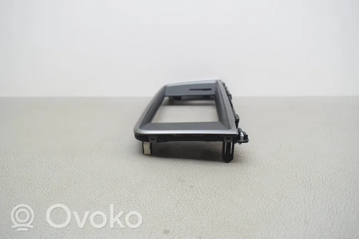 KIA Optima Verkleidung Radio / Navigation D484740100