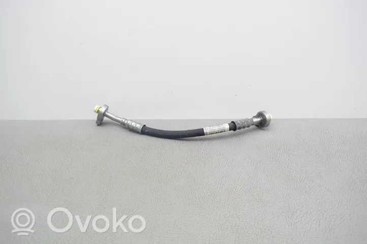 Volvo V60 Ilmastointilaitteen putki (A/C) 31332755