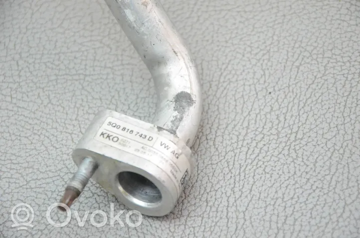 Volkswagen Touran III Air conditioning (A/C) pipe/hose 5Q0816743D