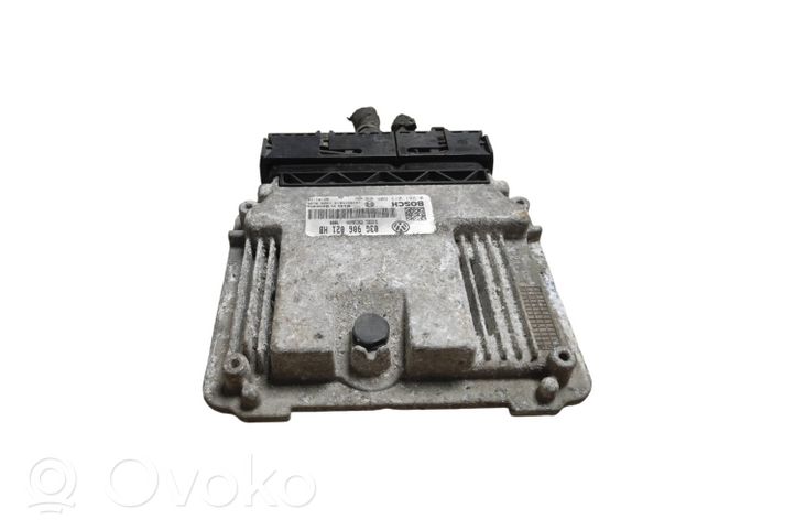 Volkswagen Golf V Sterownik / Moduł ECU 03G906021HB