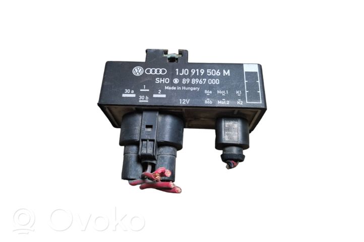 Volkswagen Polo V 6R Coolant fan relay 1J0919506M