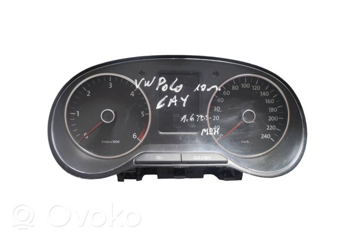 Volkswagen Polo V 6R Compteur de vitesse tableau de bord 6R0920861F