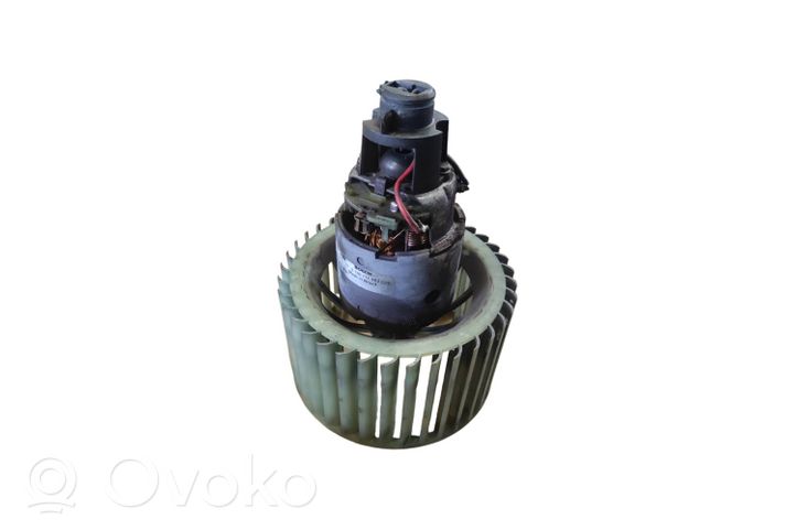 Audi A6 S6 C5 4B Ventola riscaldamento/ventilatore abitacolo 0130111162