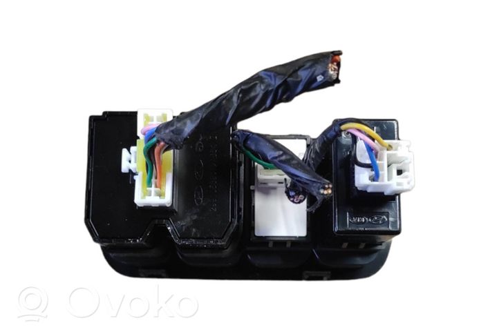 KIA Rio Bouton interrupteur programme de stabilité ESP 299105391