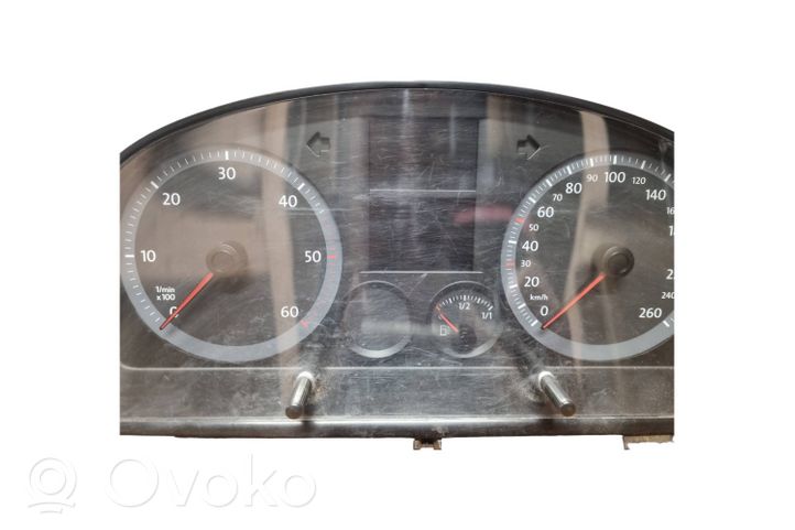 Volkswagen Caddy Spidometras (prietaisų skydelis) 2K0920841C