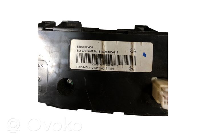 Toyota Avensis T270 Panel klimatyzacji 5590005450