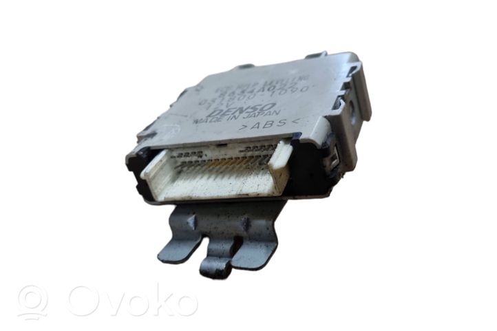 Mitsubishi Outlander Ajovalojen virranrajoitinmoduuli Xenon 8634A022