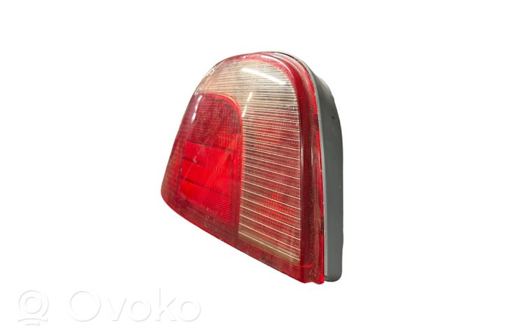 Toyota Yaris Lampa tylna 52006