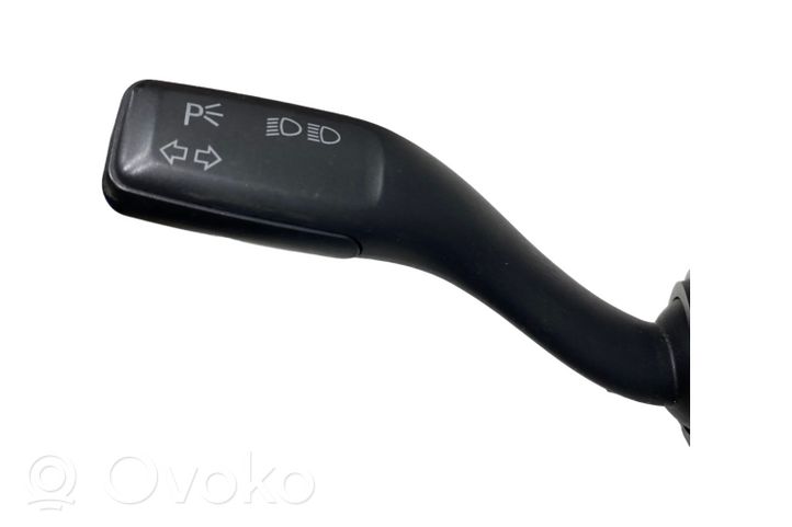 Audi A3 S3 8P Leva/interruttore dell’indicatore di direzione e tergicristallo 8P0907137BK