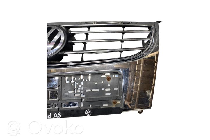 Volkswagen Touran I Maskownica / Grill / Atrapa górna chłodnicy 5M0853601