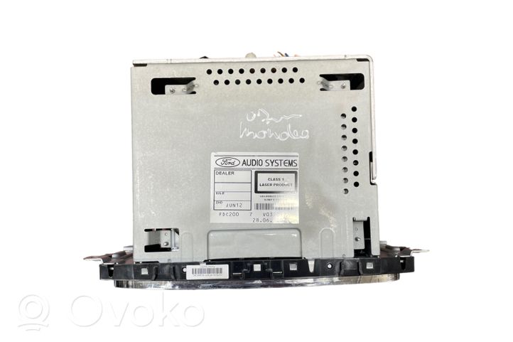 Ford Mondeo Mk III Panel / Radioodtwarzacz CD/DVD/GPS 10R023539