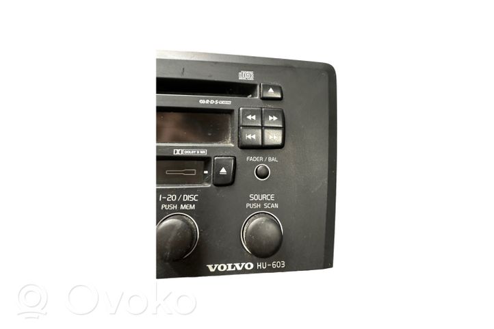 Volvo XC70 Unité principale radio / CD / DVD / GPS 300576371