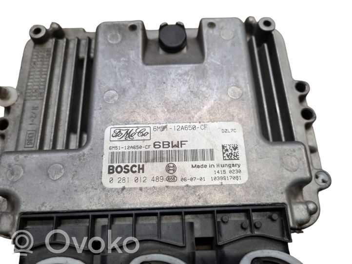 Ford Focus Variklio valdymo blokas 6M5112A650CF