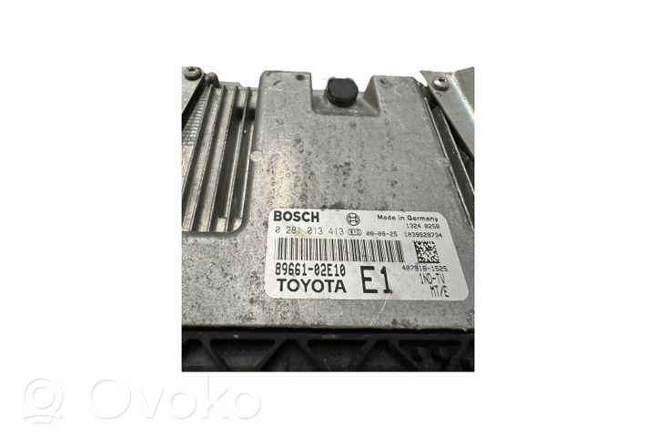Toyota Auris 150 Sterownik / Moduł ECU 8966102E10