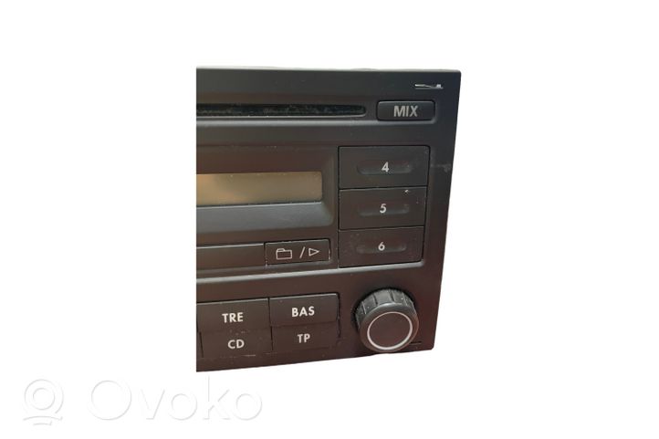 Volkswagen Polo IV 9N3 Unità principale autoradio/CD/DVD/GPS 6Q0035152C
