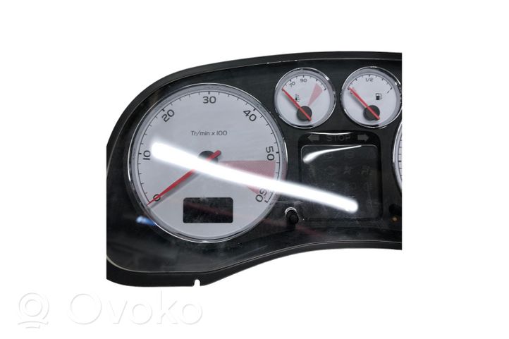 Peugeot 307 Compteur de vitesse tableau de bord P9661323180