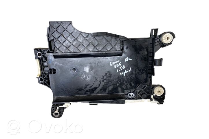 BMW 2 F45 Boîte de batterie 9304350