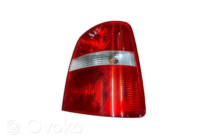 Volkswagen Touran I Lampa tylna 1T0945258A