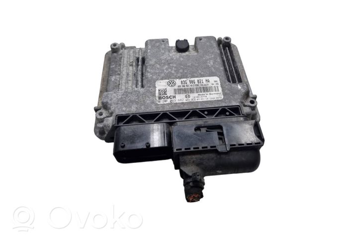 Volkswagen Golf V Calculateur moteur ECU 03G906021HA