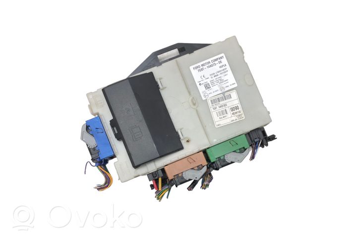 Ford Mondeo MK IV Module de fusibles 7G9T14A073DE