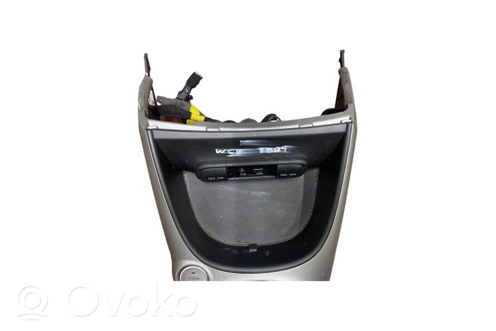 KIA Soul Altri elementi della console centrale (tunnel) 84630E4000