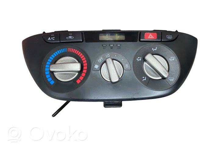 Toyota RAV 4 (XA20) Oro kondicionieriaus/ klimato/ pečiuko valdymo blokas (salone) 5590042120