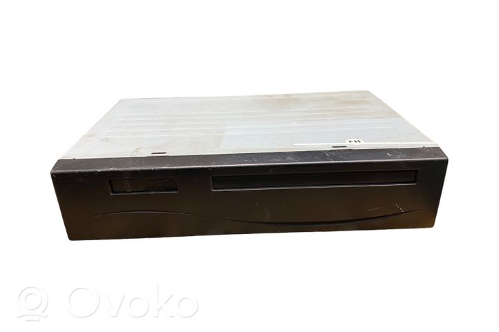 Toyota Avensis T250 CD/DVD changer 8684153041