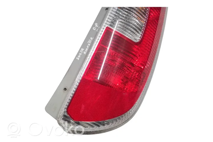 Skoda Roomster (5J) Lampa tylna 5J7945096