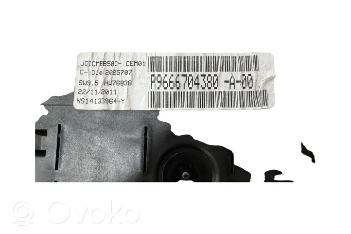 Citroen C4 I Picasso Nopeusmittari (mittaristo) P9666704380