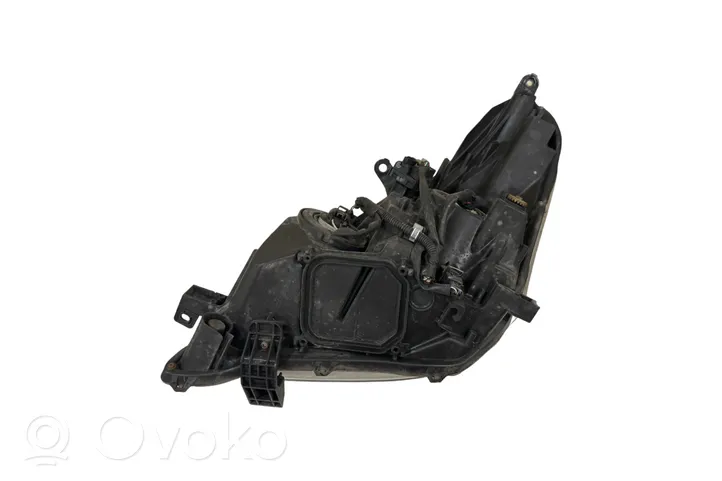 Toyota Verso Faro/fanale 811100F09000