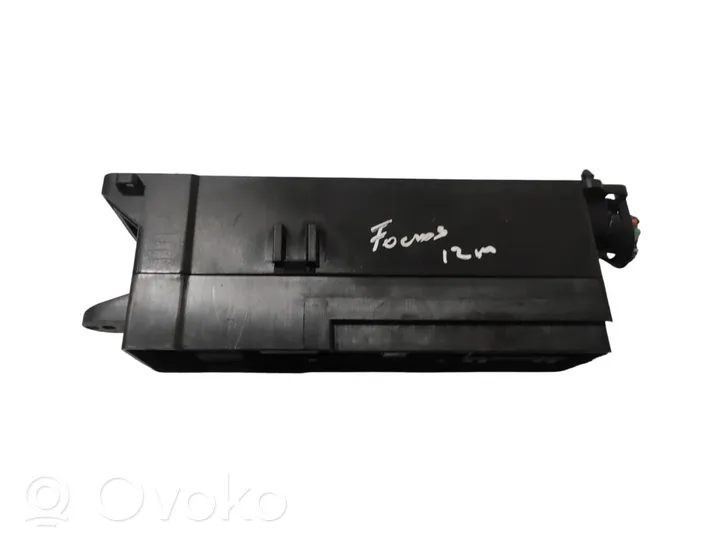 Ford Focus Module de fusibles 55FK0D70C