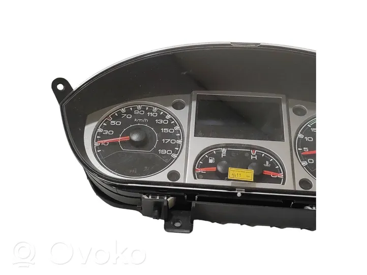 Iveco Daily 35 - 40.10 Speedometer (instrument cluster) 5801318879