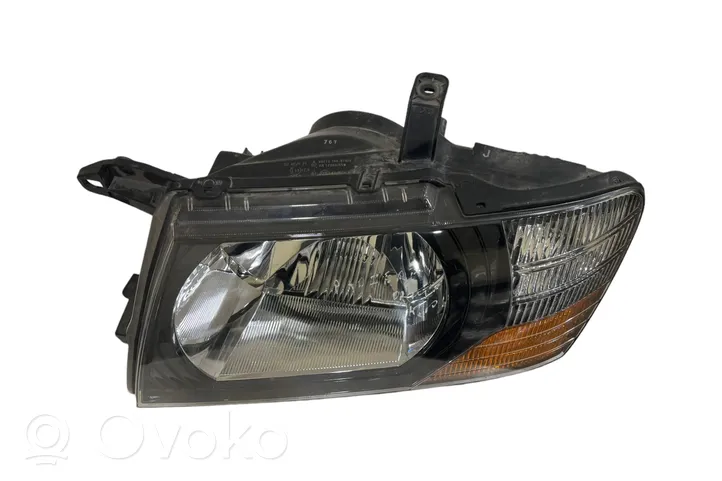 Mitsubishi Pajero Lampa przednia 10087420