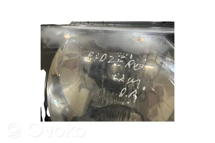 Mitsubishi Pajero Lampa przednia 