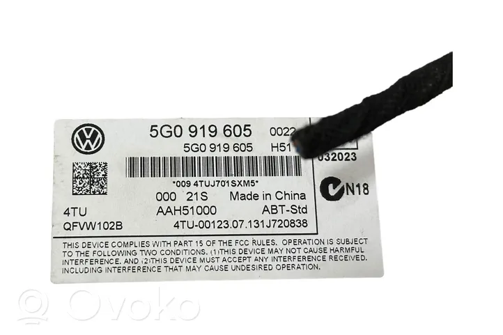 Volkswagen Golf VII Monitori/näyttö/pieni näyttö 5G0919605