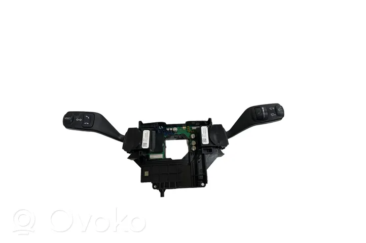 Ford Mondeo MK IV Pyyhkimen/suuntavilkun vipukytkin 6G9T13N064DJ