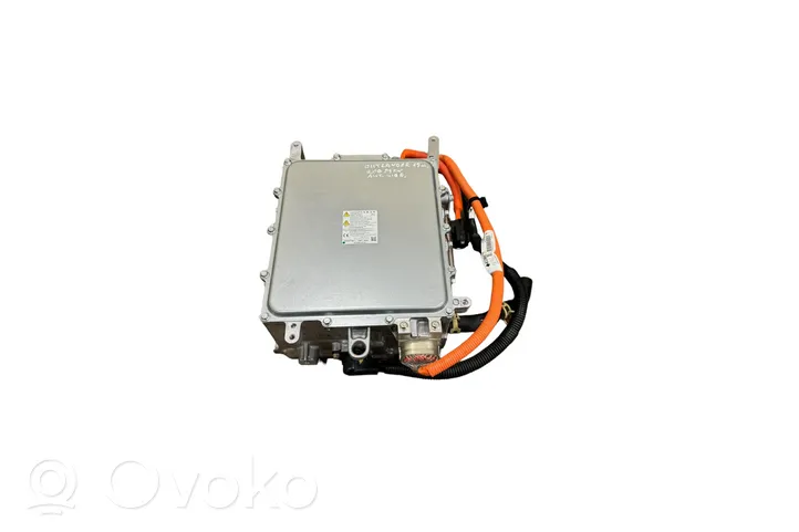 Mitsubishi Outlander Convertisseur / inversion de tension inverseur W005T70271