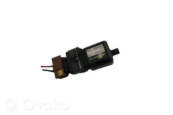 Peugeot iOn Luftdrucksensor 0798005100