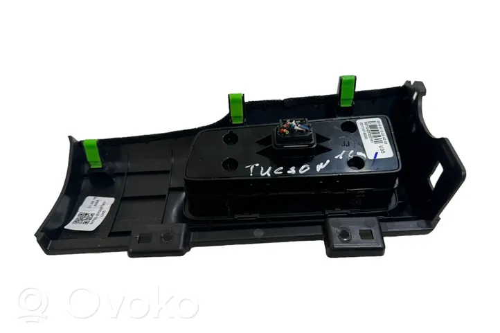 Hyundai Tucson TL Sonstige Schalter / Griffe / Umschalter 93710D7320TRY