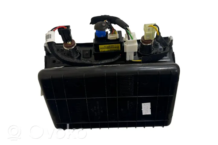 Hyundai Tucson TL Connettore plug in AUX 84630D70604X