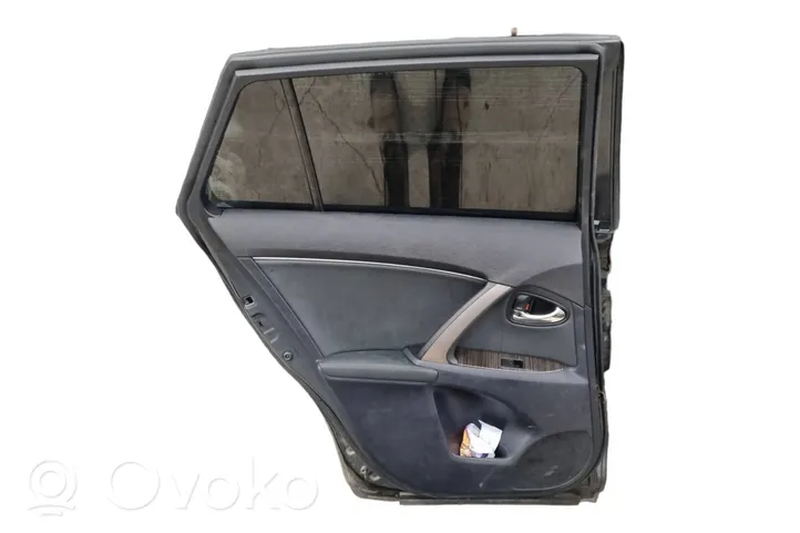 Toyota Avensis T270 Rear door 