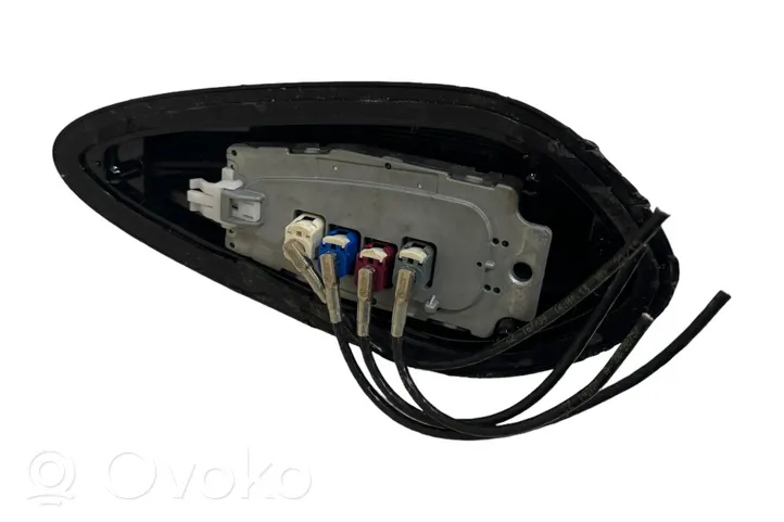 BMW 3 F30 F35 F31 Antenne GPS 21889810