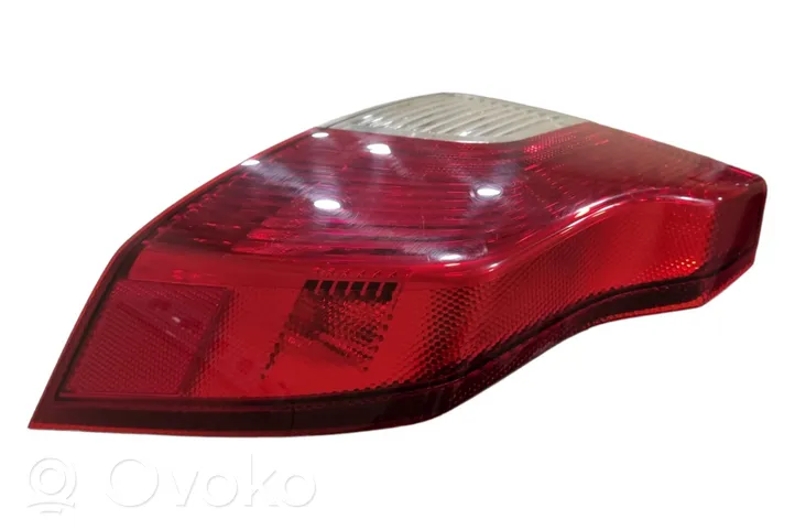 Volvo S40 Lampa tylna 31214608