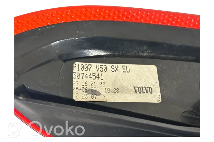 Volvo V50 Rear/tail lights 30744541