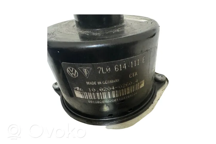 Volkswagen Touareg I ABS-pumppu 7L0614111E